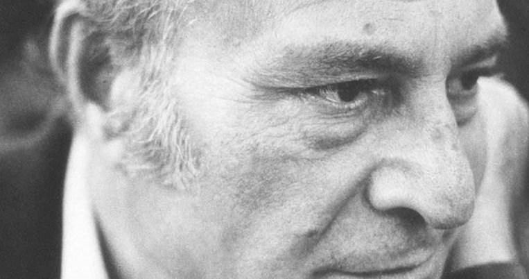 Η Ελλάδα του Ελύτη: «Πολύ μικρή και πολύ μεγάλη συνάμα, όχι μόνο στο χρόνο αλλά και στο χώρο»
