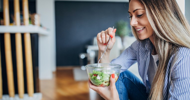 Διατροφή για επίπεδη κοιλιά: Πλάνο διατροφής που θα διώξει το λίπος