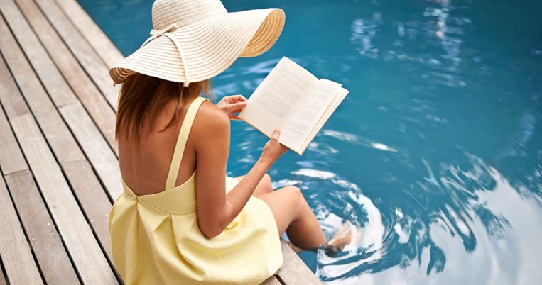 Καλοκαίρι 2021 | Τα 8 φορέματα για τα οποία αξίζει να κάνετε χώρο στη ντουλάπα σας