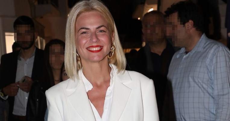 «Happy Father’s day. Για 4η φορά μπαμπάς»: Η φωτογραφία της Κοντοβά με τον Καλημέρη και τη μικρή Ada