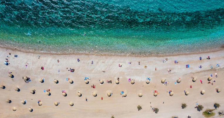Summer in Greece | 7 αγαπημένα αρώματα που μυρίζουν θάλασσα