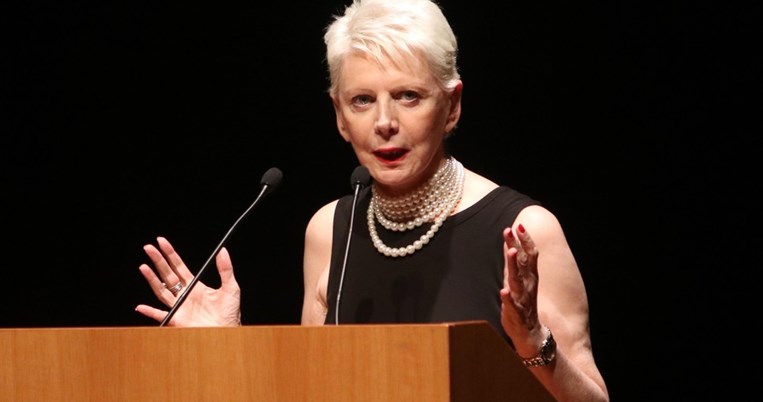 Ελενα Ακρίτα: To Facebook μπλόκαρε ξανά τον λογαριασμό της