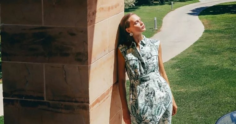 Ανακαλύψαμε τα πιο αέρινα και θηλυκά κομμάτια για τις φετινές σας διακοπές