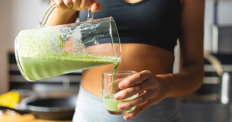 4 υγιεινά γευστικά Smoothies με φρούτα και λαχανικά – Δοκιμάστε τα!