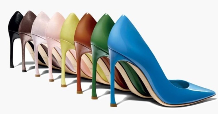 Έτσι φτιάχνεται η διάσημη γόβα Dioressence