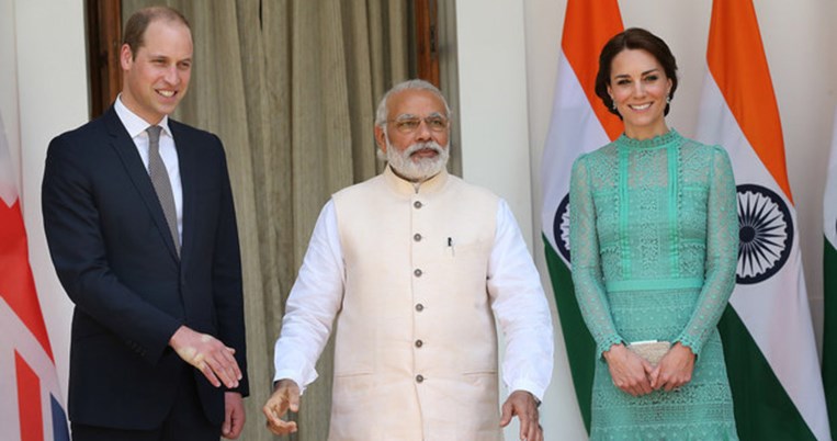 Kάτι πολύ περίεργο συμβαίνει σε αυτή τη φωτογραφία με τον Γουίλιαμ και την Κέιτ