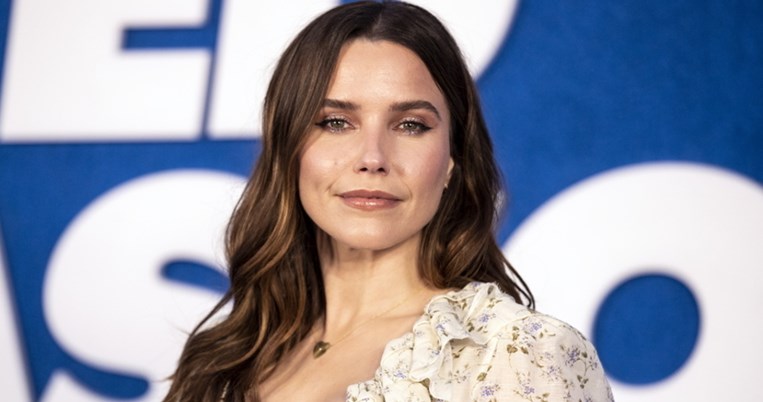 «Είχε φωτογραφίες των ηθοποιών της σειράς με τα εσώρουχά τους»