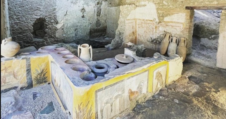 To πρώτο φαστφουντάδικο στον κόσμο: To Θερμοπώλειο της Πομπηίας ανοίγει για το κοινό