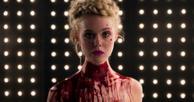 Είναι το «The Neon Demon» η πιο σεξιστική - τρομακτική ταινία του 2016;