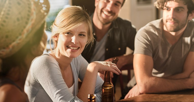 Πώς φαίνεται και πώς είναι πραγματικά η ζωή των σημερινών 30άρηδων