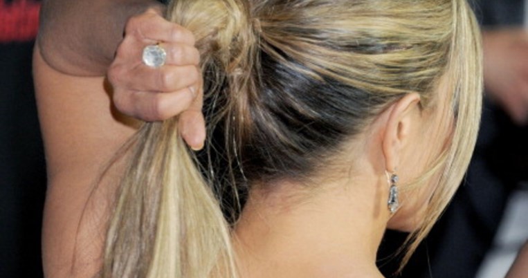 Αυτή είναι η πιο όμορφη γυναίκα για το 2016. Συμφωνείτε ή διαφωνείτε; 