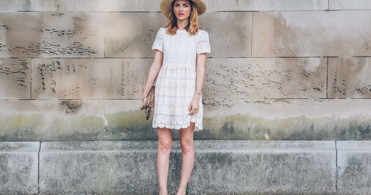 10 εντυπωσιακά μίνι λευκά φορέματα της BSB 