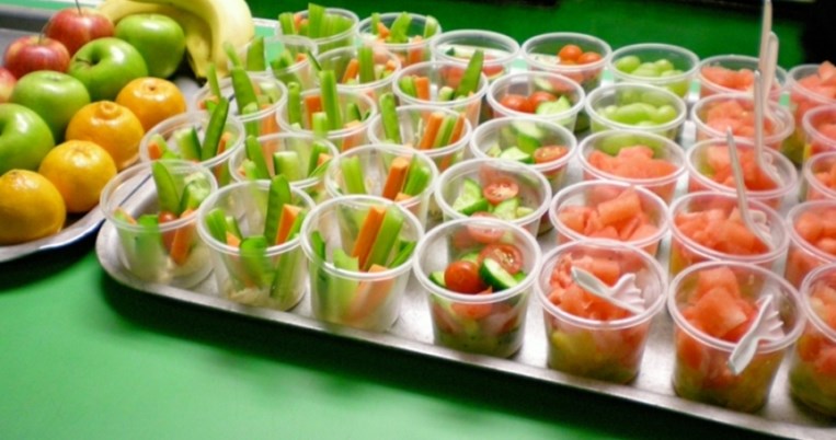 Ένα μαθητικό κυλικείο πρότυπο στην Ελλάδα, αλλάζει για πάντα τα σχολικά γεύματα