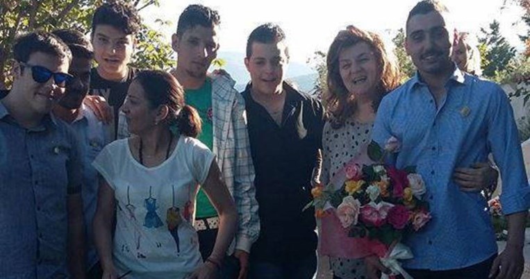 Πρόσφυγας ζητά σε γάμο κορίτσι που γνώρισε στο κέντρο φιλοξενίας στην Κοζάνη