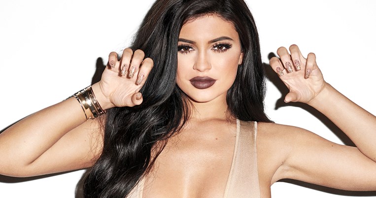 Το πιο εύκολο τρικ για να κάνεις ματ όλα τα κραγιόν σου