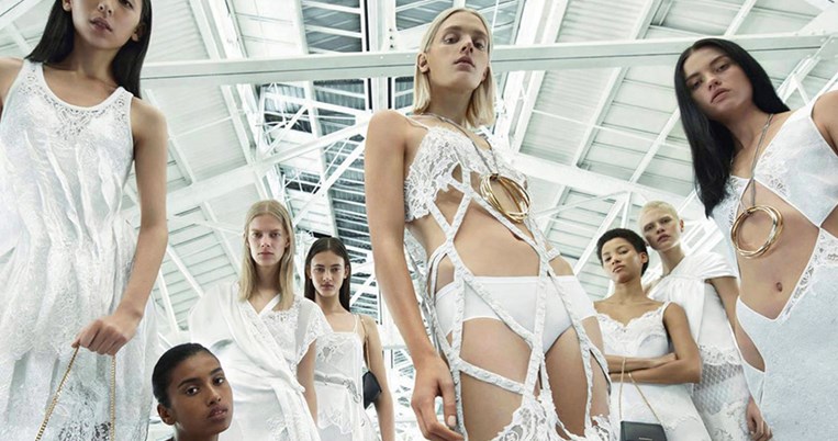 Μια «Behind the scenes» ματιά στην υπέροχη καμπάνια του Givenchy