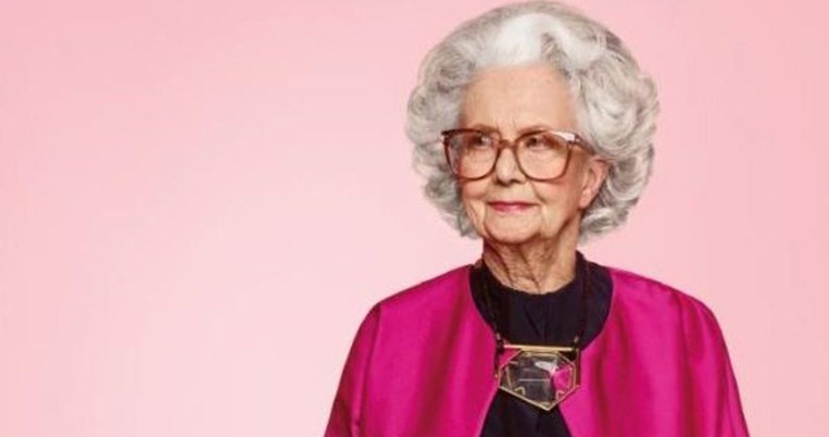 H πρώτη 100χρονη γυναίκα στο εξώφυλλο της Vogue