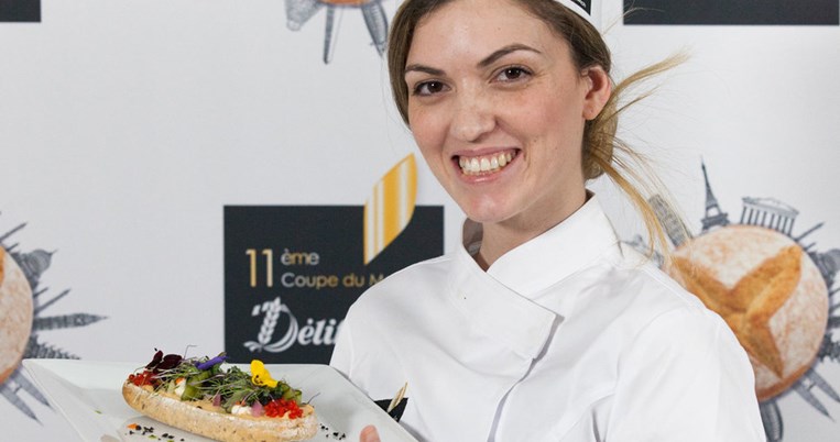 Μια Ελληνίδα βγήκε 2η σε παγκόσμιο διαγωνισμό, αφού έφτιαξε σάντουιτς με φασολάδα