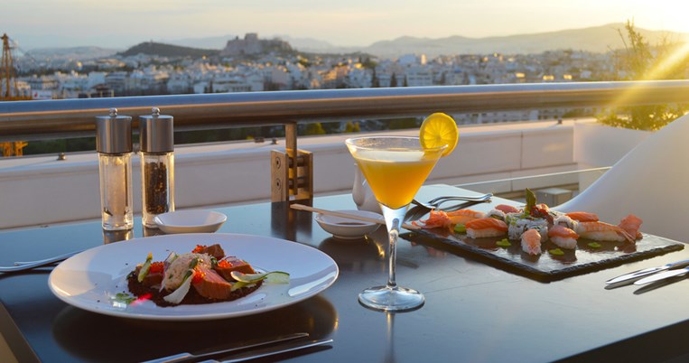 Galaxy Bar & Restaurant στο Hilton: θέα για τους πιο απαιτητικούς