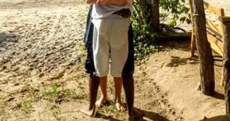 Αυτή η φωτογραφία έχει μπερδέψει τον κόσμο του ίντερνετ. Εσύ βγάζεις άκρη;