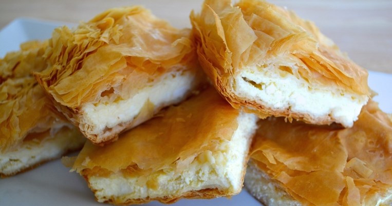 Οι 6 πιο διάσημες τυρόπιτες της Αθήνας. Κι αν δεν τις έχετε δοκιμάσει, σίγουρα τις έχετε ακούσει 