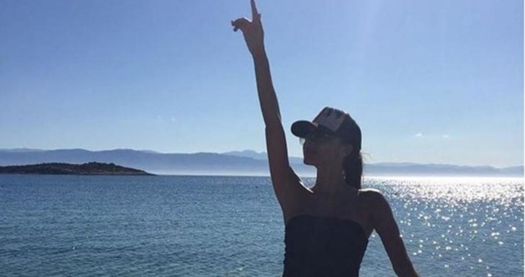 Βικτόρια Μπέκαμ: Τι έγραψε στο Instagram για την Ελλάδα;