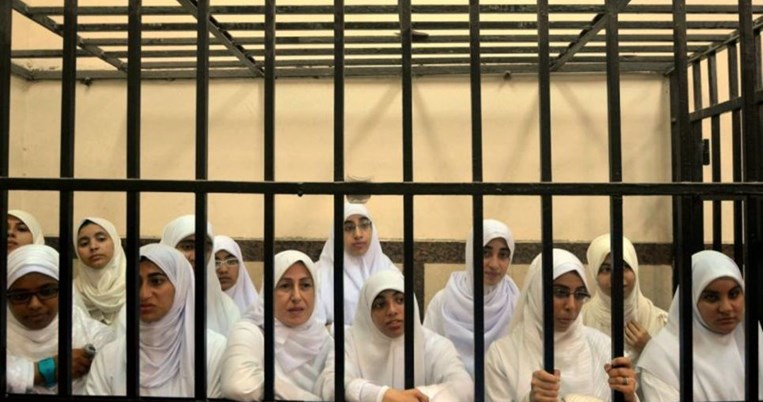 Μαχητές του ISIS έκαψαν ζωντανές 19 γυναίκες Yazidi επειδή αρνήθηκαν να γίνουν σκλάβες του σεξ