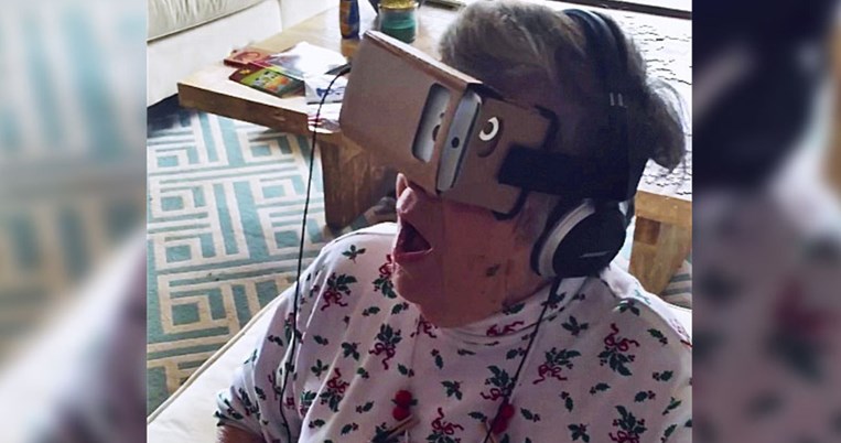 Μια γιαγιά βλέπει virtual reality για πρώτη φορά και το 'φχαριστιέται 