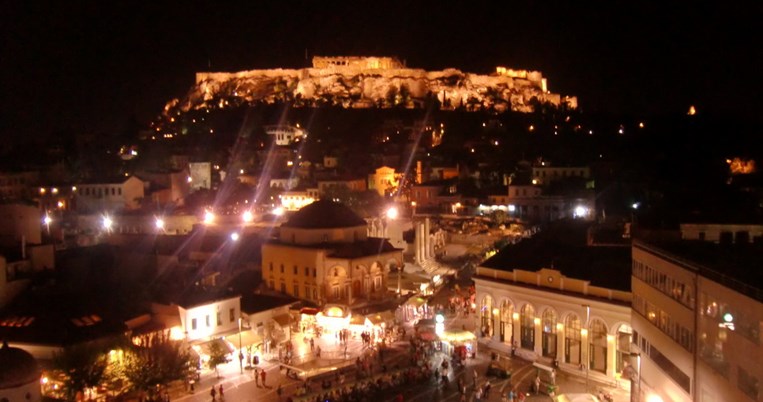 Τι συνέβη χτες βράδυ στην Αθήνα ενώ εσύ κοιμόσουν; Απίστευτο video