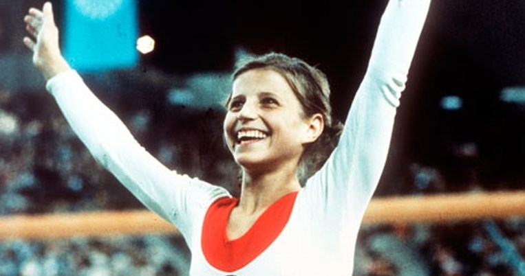 Αθλήτρια εκτελεί μια άσκηση η οποία έχει απαγορευτεί από όλους τους γυμναστές μέχρι και σήμερα 