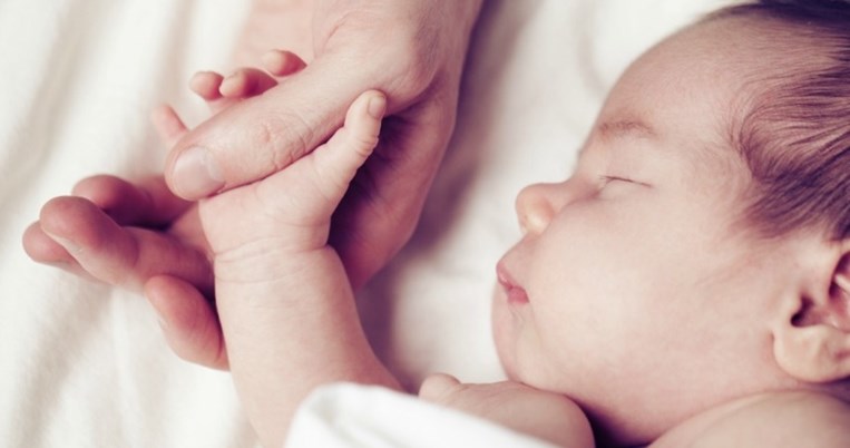 Πασίγνωστος ηθοποιός μόλις έγινε πρώτη φορά μπαμπάς