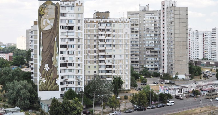 Fikos, ο καλλιτέχνης που αγαπούν οι δρόμοι και τα κτήρια έφτιαξε τη μεγαλύτερη τοιχογραφία στο Κίεβο