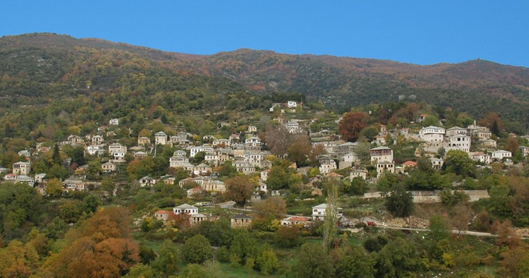 Χωριό Ψ: Μετά από 10 ολόκληρες μέρες ψυχοθεραπείας θα βγεις άλλη, απαλλαγμένη από βαρίδια 