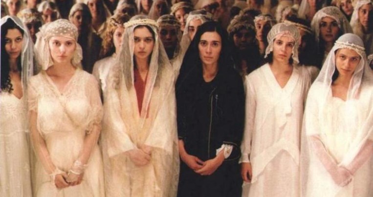 Που βρίσκεται και πώς είναι σήμερα η Βικτώρια Χαραλαμπίδου από τις Νύφες και το Έτσι Ξαφνικά; 