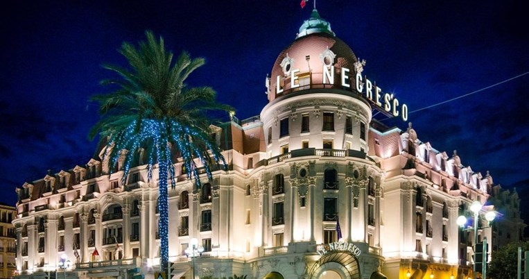 Negresco Hotel: Το σύμβολο της Promenade des Anglais "σημαδεύτηκε"