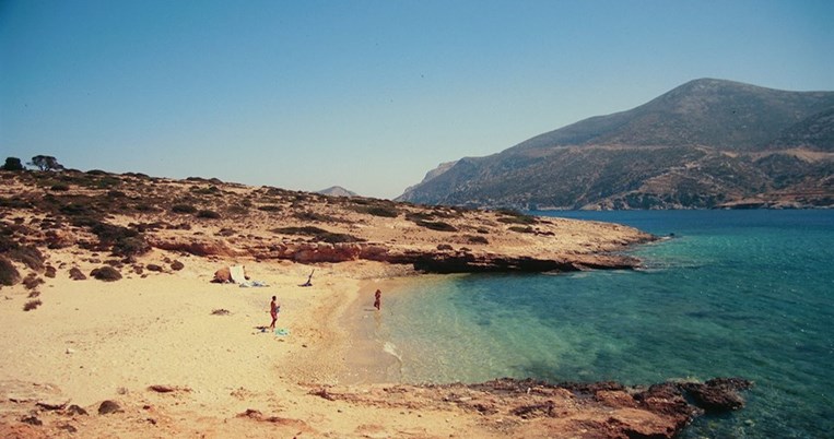 Δονούσα: Όλοι οι λόγοι για να επισκεφτείς τον επίγειο παράδεισο