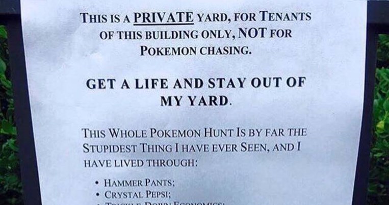 Το σημείωμα άνδρα για τα Pokemon GO που δεν αντέχει άλλο να τα ψάχνουν οι χρήστες στην αυλή του