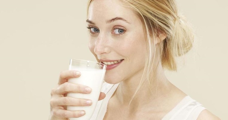 Το γάλα μετά τα 20 κάνει μόνο κακό. Αλήθειες και μύθοι γύρω από το γάλα