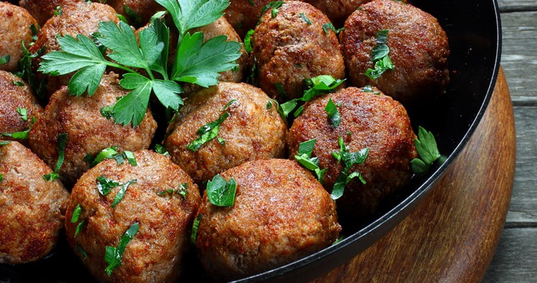 Τα απόλυτα φαγητά του καλοκαιριού. Καλοκαίρι χωρίς αυτά γίνεται; 