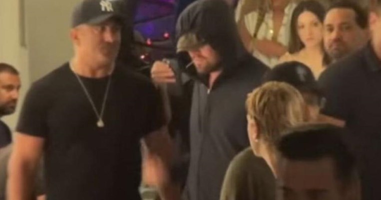 Η Σήλια Κριθαριώτη ανεβάζει φωτογραφία του Ντι Κάπριο στη Μύκονο σε prive στιγμή με καλλονή