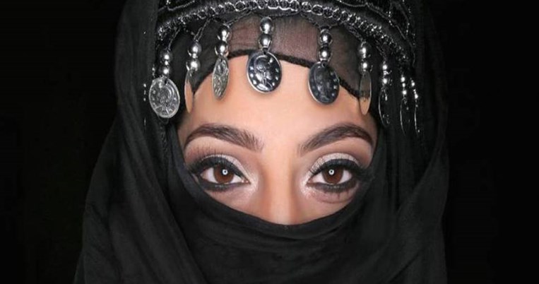 Nadia Ali: Η μουσουλμάνα πορνοστάρ με τη χιτζάμπ