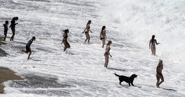 Τήνος: Έρωτας και θαύματα το δεκαπενταύγουστο σε 25 εικόνες