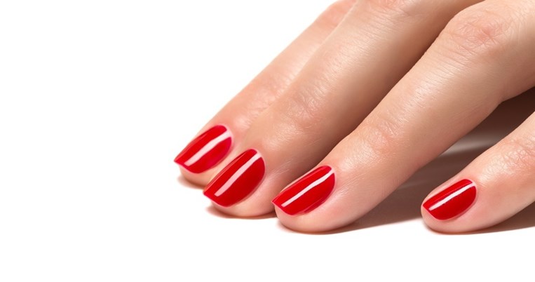 To internet ψήφισε: Αυτό είναι το καλύτερο κόκκινο βερνίκι για τα νύχια σας