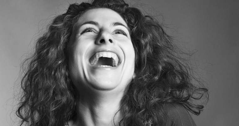 Αστεία ελληνικά ονοματεπώνυμα. Μήπως σε λένε Διαλεχτή Κατσίκα ή Ζαμπέτα Φέτα;