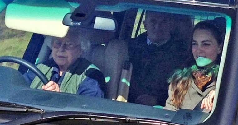 H βασιλική οικογένεια πάει για πικ νικ, η έκπληξη όμως βρίσκεται στη θέση του οδηγού
