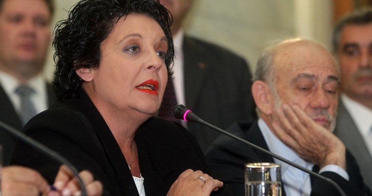 H Λιάνα Κανέλλη τραγούδησε την «Κοντούλα Λεμονιά» στην εκπομπή του Γιώργου Παπαδάκη