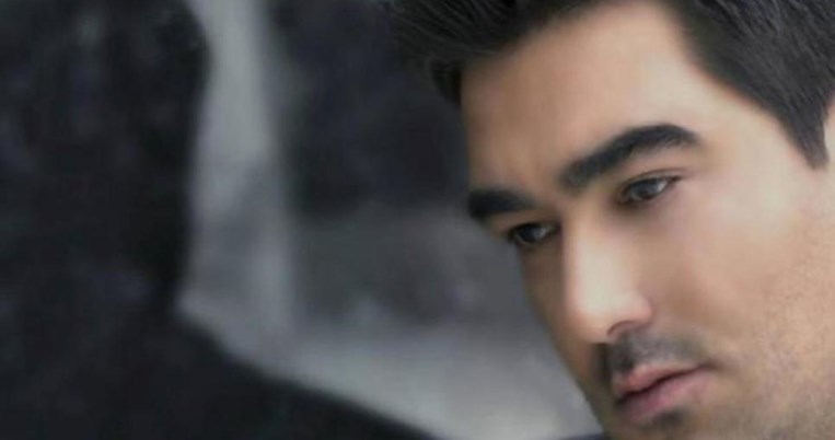 Νεκρός βρέθηκε ο τραγουδιστής Γιώργος Καραγιαννάκης