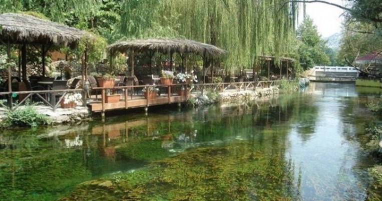 Ένα ελληνικό χωριό που μοιάζει ολλανδικό