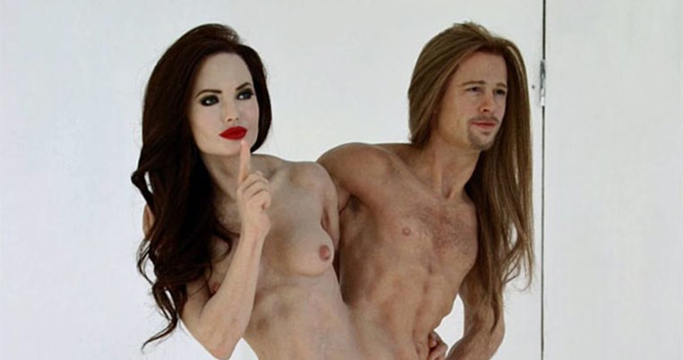 To αλλόκοτο γυμνό άγαλμα των Μπραντζελίνα που πωλείται στο eΒay