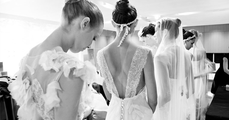 Μια έκθεση για το Atelier Loukia μέσα από τα μάτια 23 Ελλήνων φωτογράφων